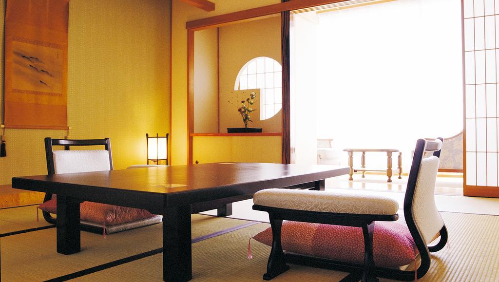 Hotel Hana Isawa Fuefuki Εξωτερικό φωτογραφία